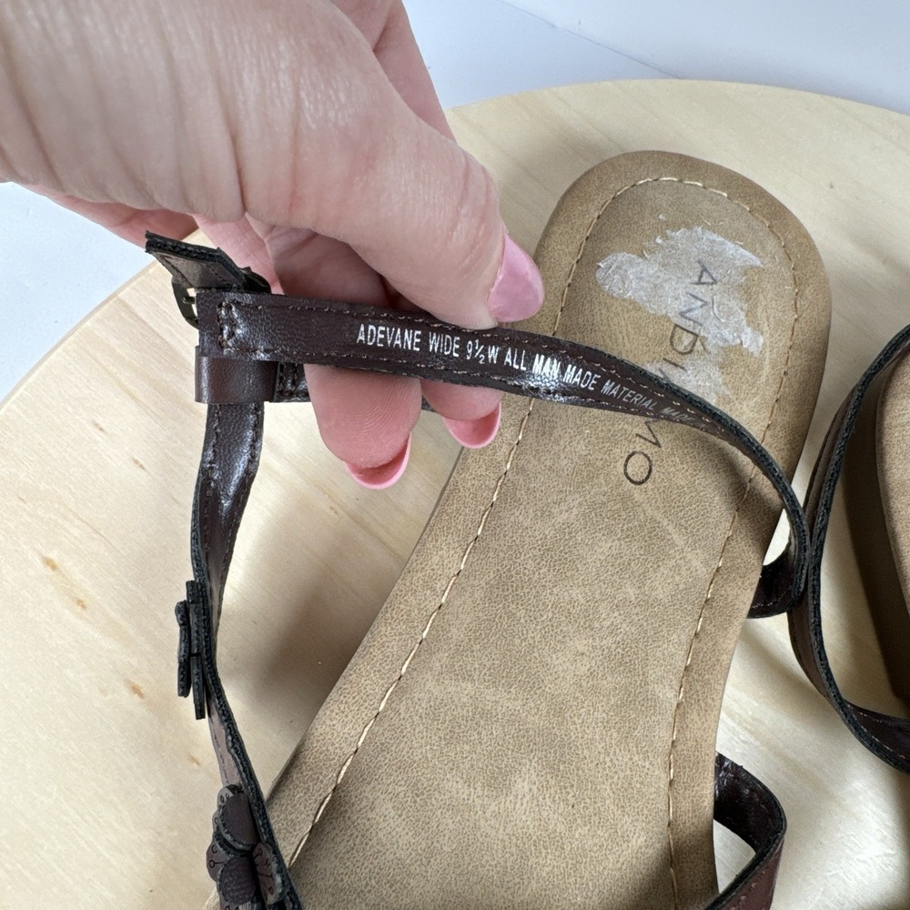 Lot Of 3 Womens Sandals Wide 9W 9.5W Me Too Andiamo NWOT - Picture 8 of 16